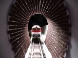 Pohľad cez prvotnú tunelovú rúru, 2010, © Bc. Peter Bendžala