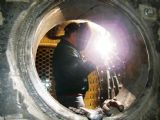 30.01.2012 - Kolín: práce na kotli stroje 411.019 ''''Conrad Vorlauf'''' v dílně SEA CZ, a.s. © SŽVJ