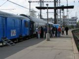 24.04.2012 - Hradec Králové hl.n.: Preventivní vlak jde navštívit další skupina studentů © PhDr. Zbyněk Zlinský