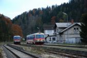 22.10.2010 - Poslední ''denní'' křižování osobních vlaků ve Freilandu © Josef Vendolský