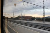 18.06.2014 - Blanes: je 20:44 hod. a vydávám se na svou poslední cestu katalánským vlakem (foto z vlaku) © PhDr. Zbyněk Zlinský