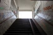 20.09.2014 - Česká Třebová: schody z podchodu na ulici Slovanskou © PhDr. Zbyněk Zlinský