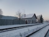 Výpravná budova, pohľad zo smeru Raková; 17.01.2016 © Michal Čellár