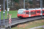 2.3.2016 - Zurich: příjezd jednotky Be510 do stanice Ringlikon © Lukáš Uhlíř