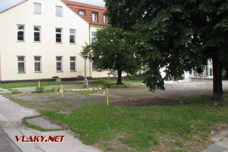 22.09.2008 - Brno: v tomto místě (tehdy za plotem) si kdysi ''odlehčoval'' tramvajový vůz na čištění žlábků kolejnic © PhDr. Zbyněk Zlinský