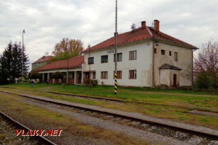 Výpravná budova stanice Sečovce; 22.4.2017 © Miroslav Sekela