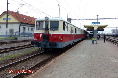 Mimoriadny historický vlak do Michalian a Košíc; Trebišov 22.4.2017 © Miroslav Sekela