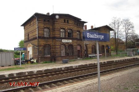14.4.2017 - Baalberge: další opuštěné nádraží © Dominik Havel