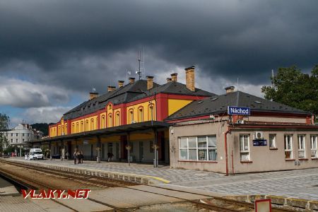 21.8.2017 - Náchod: výpravní budova © Jiří Řechka