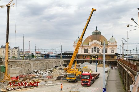 3.8.2017 - Plzeň hl.n.: rekonstrukce severního mostu © Jiří Řechka