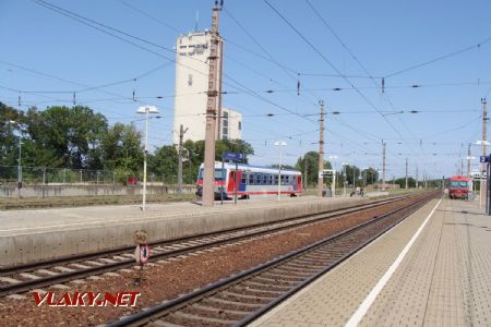 02.08.2017 – Železničná stanica Gänserndorf: Slnečné popoludnie v stanici Gänserndorf © Martin Kóňa