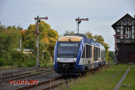 Thale, osobní vlak z Magdeburgu vjíždí do stanice; 4.10.2017 © Pavel Stejskal