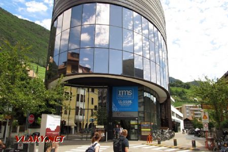 13.07.2017 - Bolzano/Bozen: dolní stanice lanovky Ritten/Renon a zároveň sídlo odboru mobility © Dominik Havel