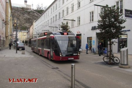 29.12.2017 – Salzburg: Trollino MetroStyle na pěší zóně © Dominik Havel