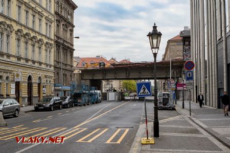4.5.2018 - Praha-Karlín: poslední hodiny starého mostu © Jiří Řechka