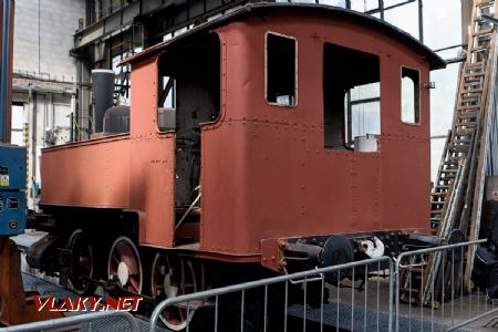4.5.2018 - muzeum ČD Lužná u Rakovníka: oprava lokomotivy 310.127 © Jiří Řechka