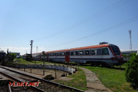 Lokomotivní depo v Sibiu, ř. 76 (ex-DB 614), 8.5.2018 © Jiří Mazal