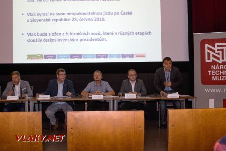 18.6.2018 - Praha, NTM: představování řečníků © Jiří Řechka