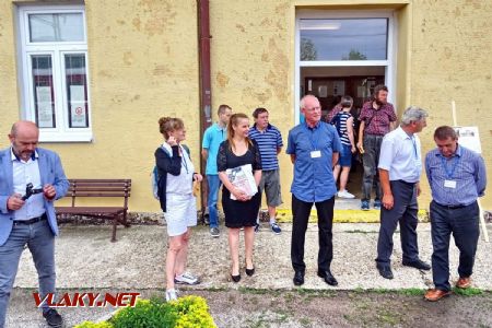 Príhovor v Smoleniciach mali aj pani starostka Trstína a pán starosta Smoleníc; 9.6.2018 © Marko