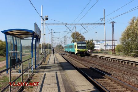 11.10.2018 - Pardubice-Opočínek: 845.101-5/945.101-4 jako AEx 1060 ''Arriva express'' Nitra - Praha hl.n. © PhDr. Zbyněk Zlinský