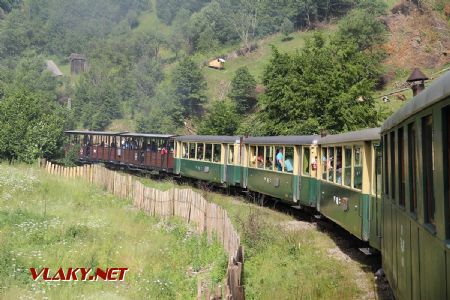 17.06.2016 - Novăţ: naša súprava parného vlaku © Martin Hajtmanský