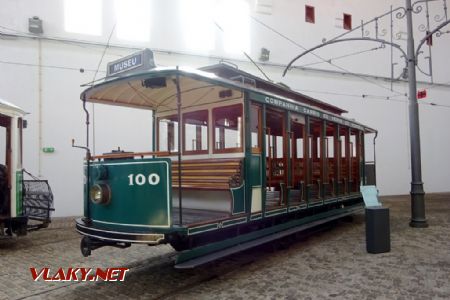 Replika letní tramvaje č. 100 z r. 1910, 16.10.2018 © Jiří Mazal