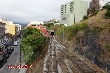 Régua, tunel na zhlaví směr Porto, 16.10.2018 © Jiří Mazal