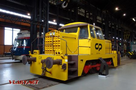 Motorová lokomotiva č. 1184 z r. 1966 vyrobená portugalskou firmou Sorefame, 16.10.2018 © Jiří Mazal