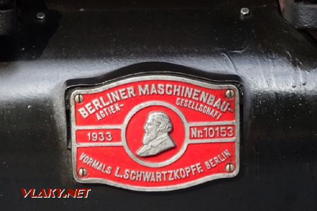 Výrobní štítek lokomotivy 99.1762-6, 29.9.2018 © Jiří Mazal