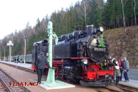 Kurort Kipsdorf, lokomotiva 99.1793-1 s vánoční výzdobou, 8.12.2018 © Jiří Mazal