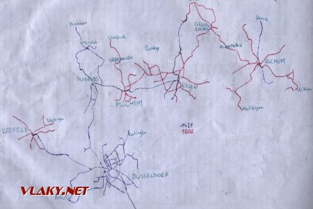 Mapa propojené sítě tramvají/metra v NRW. Modře jsou vyznačeny normálněrozchodné, červeně úzkorozchodné tratě © Libor Peltan