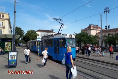 Zagreb: Tramvaj Đuro Đaković před hlavním nádražím © Tomáš Kraus, 30.5.2018