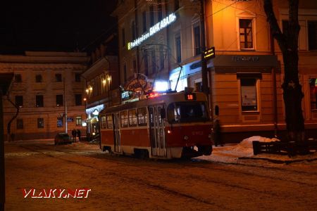 25.02.2018 - Kyjev, Kontraktova plosča, tramvaj T3SU ev. č. 5952 © Václav Vyskočil