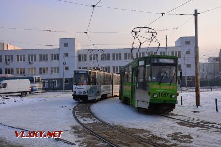 26.02.2018 - Lvov, nádraží, tramvaj Tatra KT4SU ev.č. 1098, 1127 © Václav Vyskočil