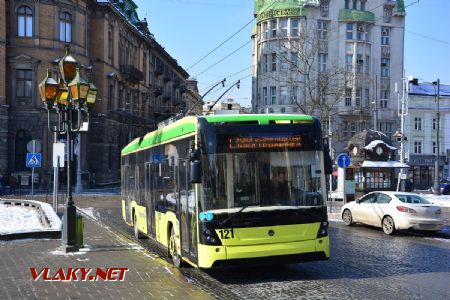 26.02.2018 - Lvov, prospekt Svobody, trolejbus Elektron T19102, ev.č. 121 © Václav Vyskočil