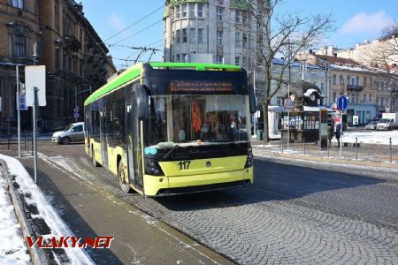 26.02.2018 - Lvov, prospekt Svobody, trolejbus Elektron T19101 ev.č. 117 © Václav Vyskočil