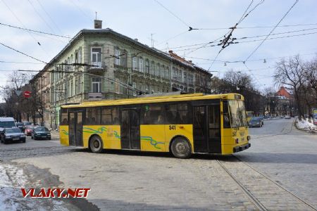 27.02.2018 - Lvov, ulice Bandery, trolejbus Škoda 14Tr89/6 ev.č. 541 © Václav Vyskočil