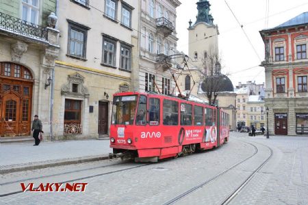 27.02.2018 - Lvov, Rynek, tramvaj KT4SU ev.č. 1075 © Václav Vyskočil