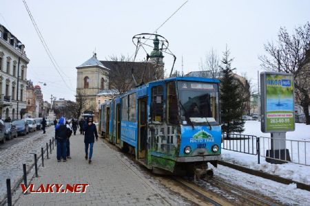 27.02.2018 - Lvov, náměstí Soborna, tramvaj KT4SU ev.č. 1017 © Václav Vyskočil