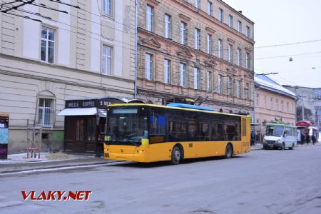 27.02.2018 - Lvov, prospekt Svobody, trolejbus LAZ E183D1 ev.č. 109 © Václav Vyskočil