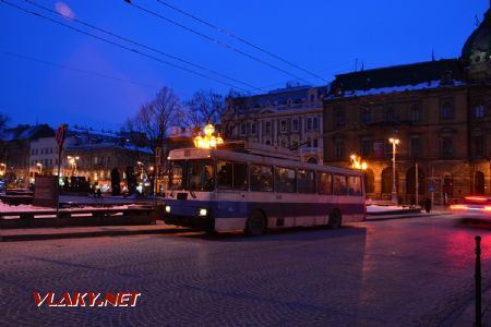 27.02.2018 - Lvov, prospekt Svobody, trolejbus LAZ-52522, ev.č. 041 © Václav Vyskočil