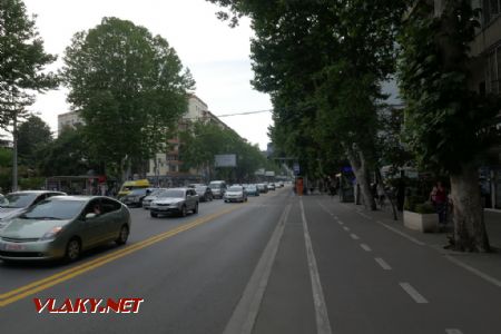 Tbilisi: vyhrazený pruh pro autobusy, 3. 6. 2019 © Libor Peltan