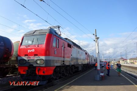 Balezino, lokomotiva ř. EP2K, 8.8.2019 © Jiří Mazal