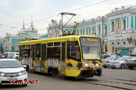 Irkutsk, tramvaj typu KTM-19 u nádraží, 11.8.2019 © Jiří Mazal