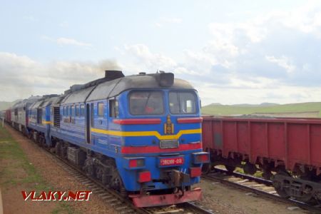 Emeelt, dvě dvojice lokomotiv, v popřetí 2M62MM-058, 14.8.2019 © Jiří Mazal