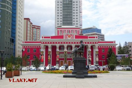 Ulaanbaatar, divadlo dramatu , 15.8.2019 © Jiří Mazal