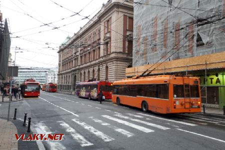 Bělehrad: Trolejbusy poblíž konečné Studentski trg © Tomáš Kraus, 21.11.2018