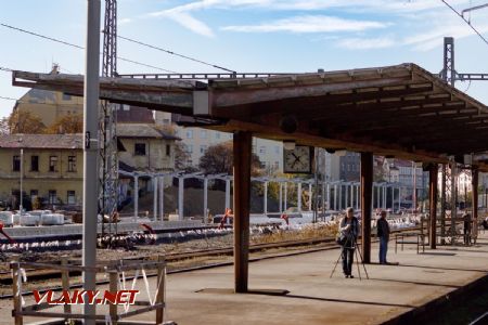 12.10.2019 - Praha-Vršovice: budované nové nástupiště © Jiří Řechka