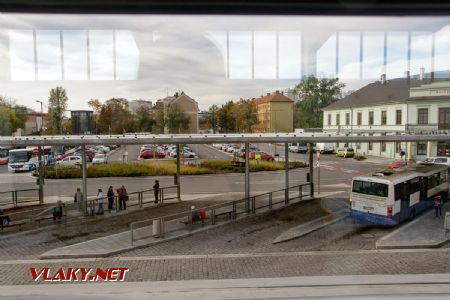 17.10.2019 - Kolín: pohled z okna výpravní budovy © Jiří Řechka
