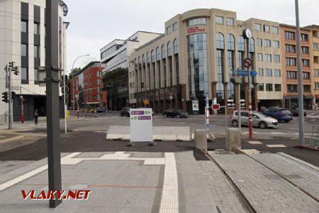 24.08.2018 – Luxembourg: konec tramvajové trati před centrem – zastávka Stäreplatz/Étoile © Dominik Havel
